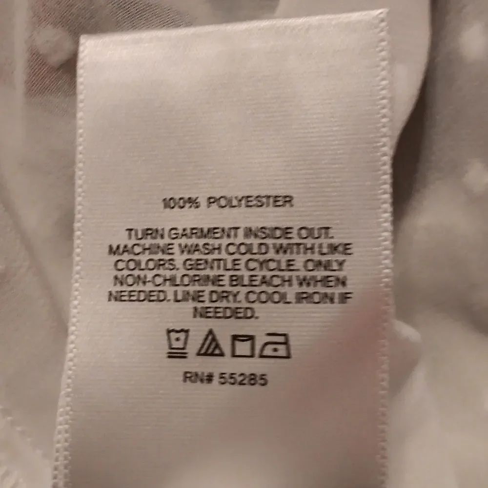 Express Dotted Swiss Duster - Picture 9 of 10